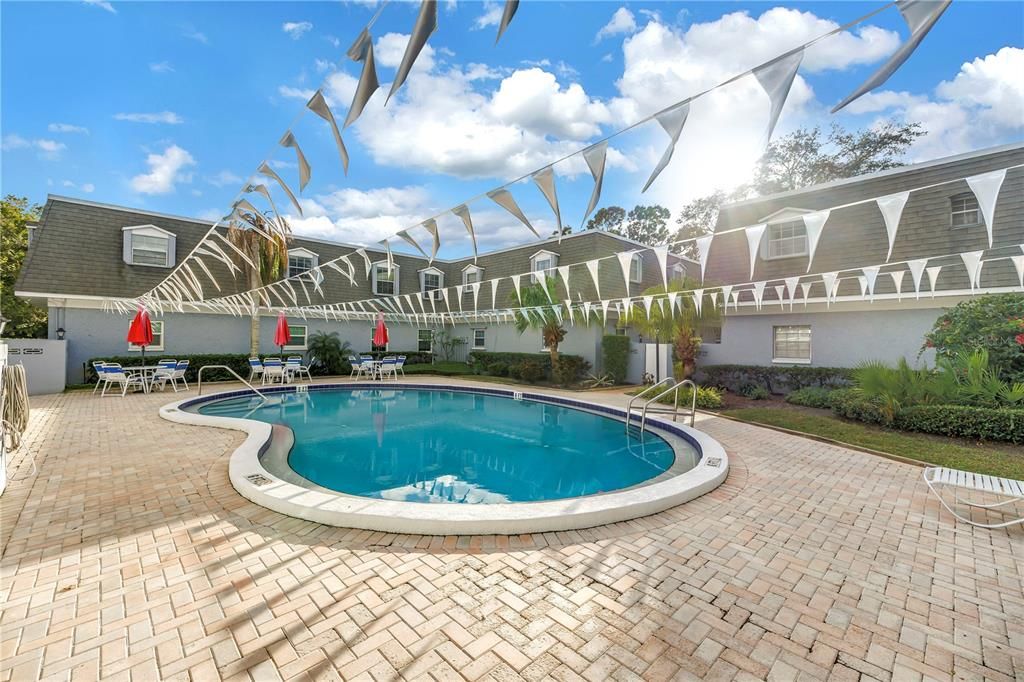 Exterior, Pool