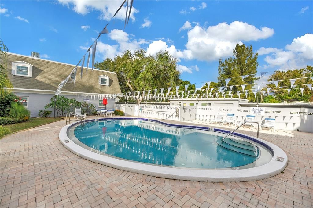 Exterior, Pool