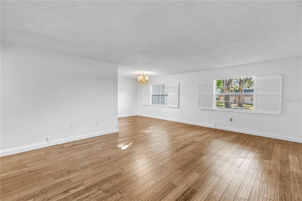 Chandelier, Empty room, Interior, Wood Texture Flooring