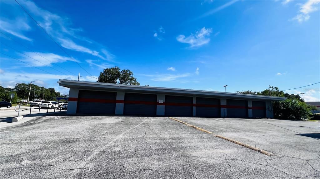 Detached Garage, Exterior