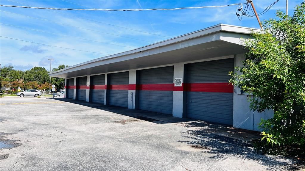 Detached Garage, Exterior