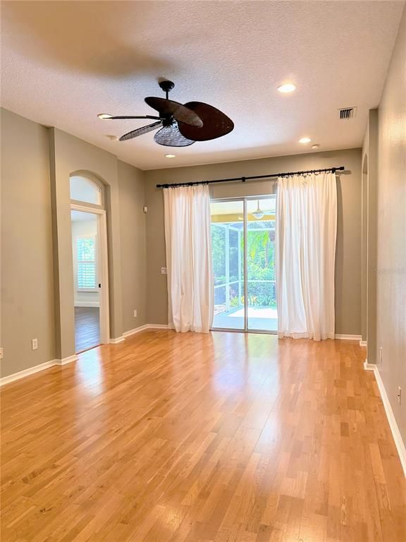 Empty room, Interior, Recessed Lighting, Wood Texture Flooring