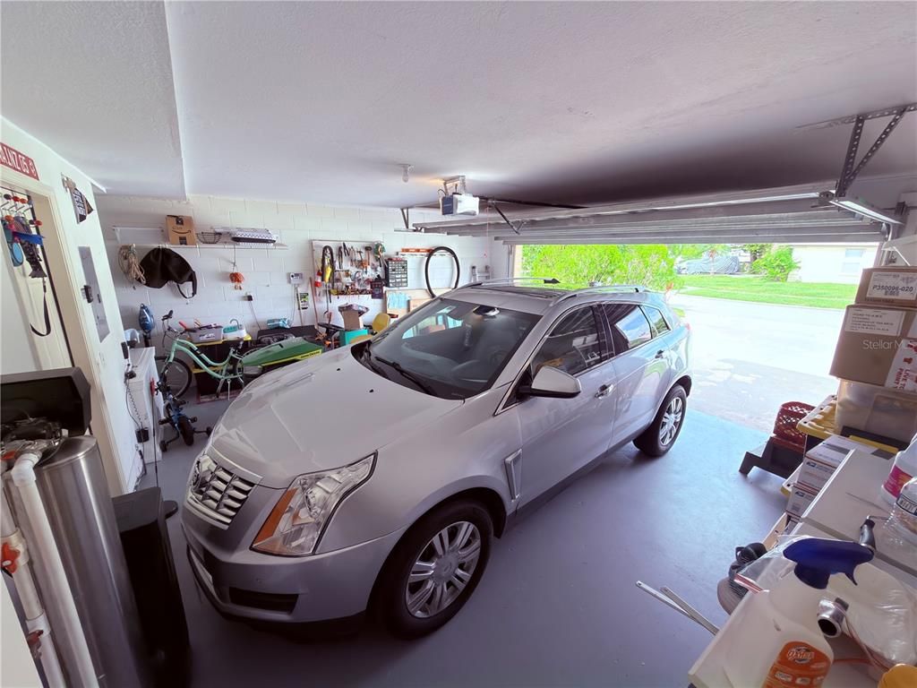 Garage, Interior
