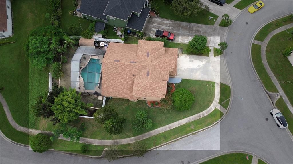 Exterior, Drone