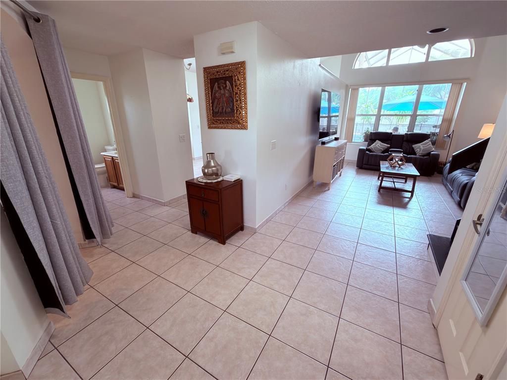 Interior, Living room, Water