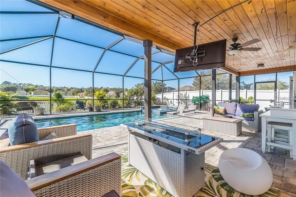 Glass Ceilings, Interior, Pool, Sun Room, Wooden Ceilings