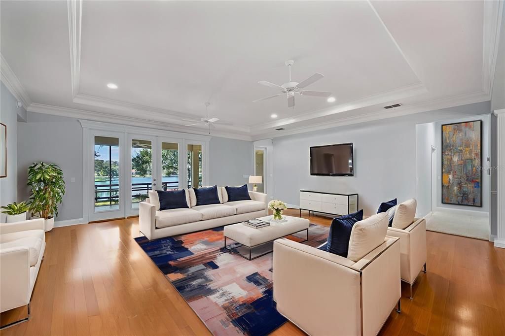 Interior, Living room, Recessed Lighting, Wood Texture Flooring