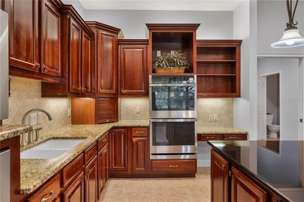 Interior, Kitchen, Pendant Lights, Stainless Steel Appliances