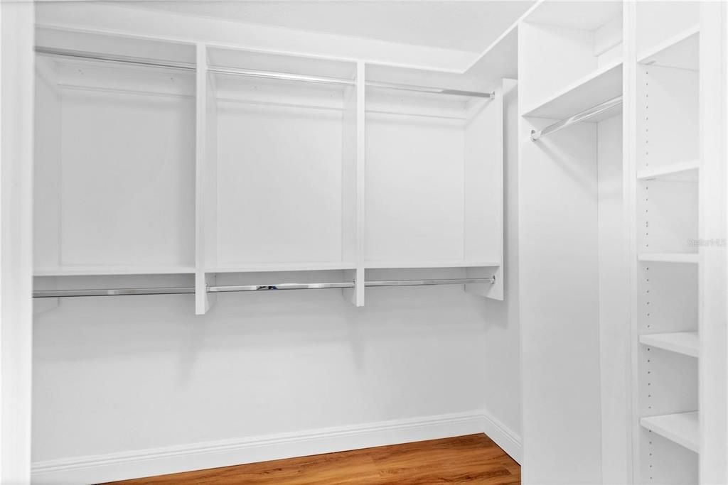 Interior, Walk-in Closets, Wood Texture Flooring