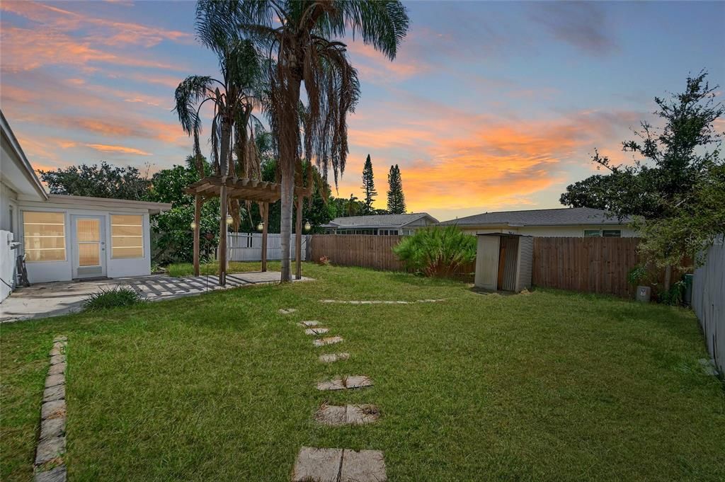 Backyard, Exterior