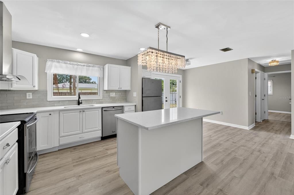 Chandelier, Interior, Kitchen, Recessed Lighting, Wood Texture Flooring