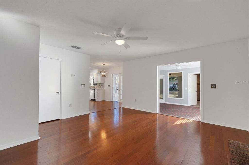 Empty room, Interior, Kitchen, Pendant Lights, Wood Texture Flooring