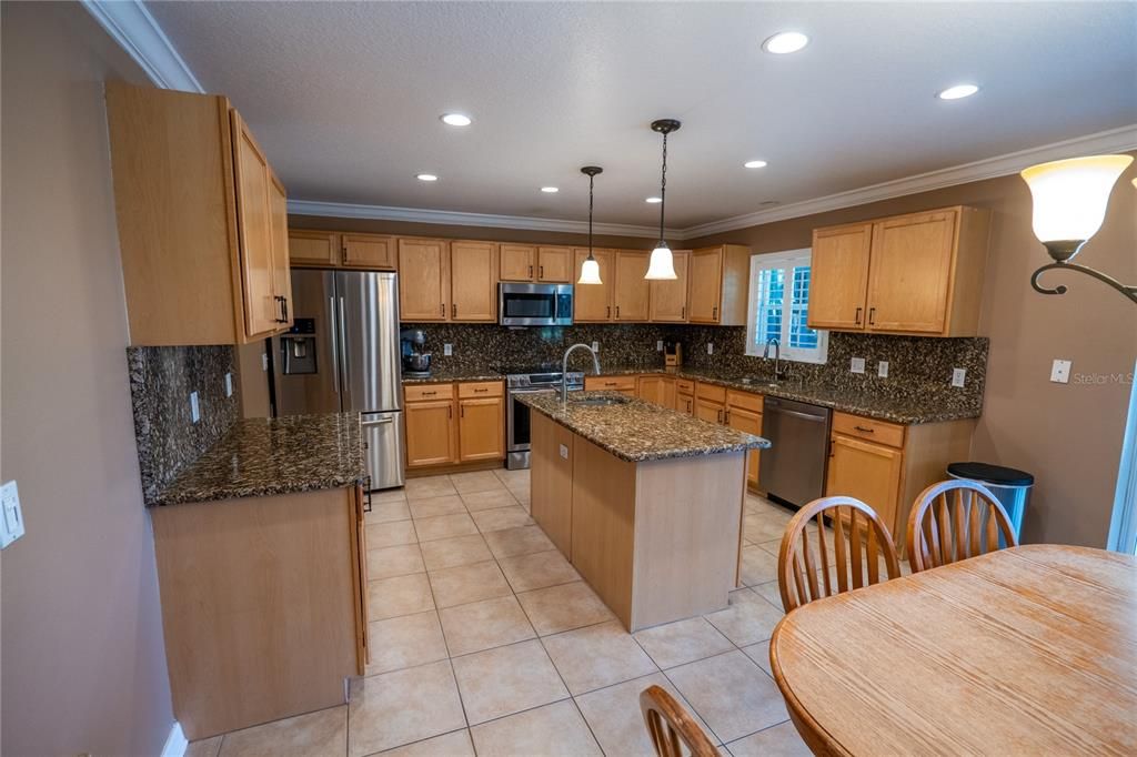 Dining room, Interior, Kitchen, Pendant Lights, Recessed Lighting, Stainless Steel Appliances