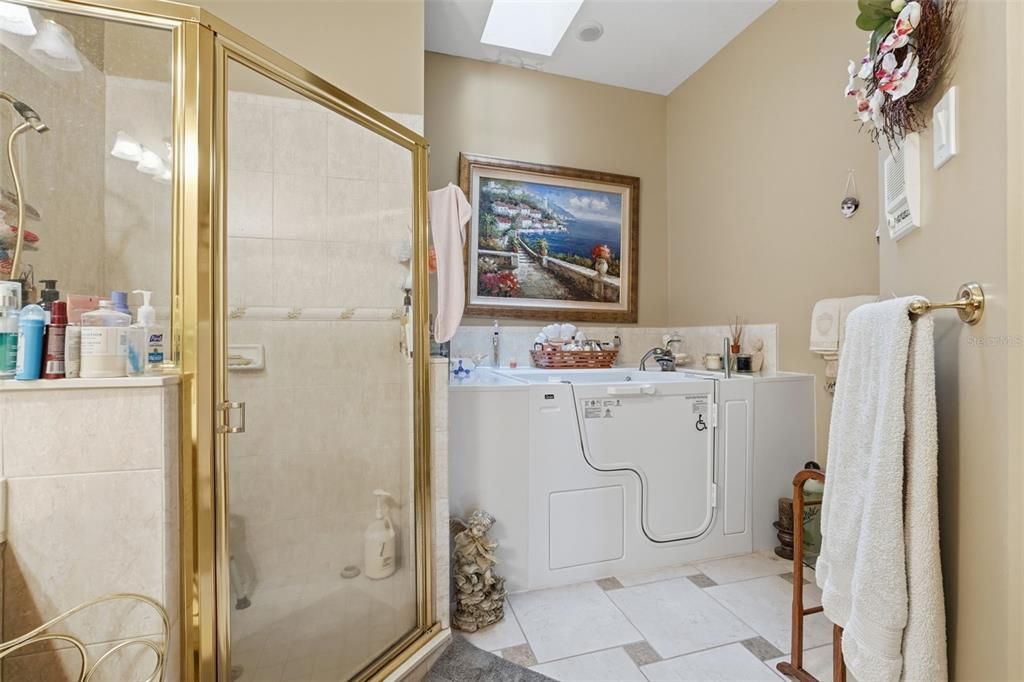 Bathroom, Glass Shower, Interior, Washer