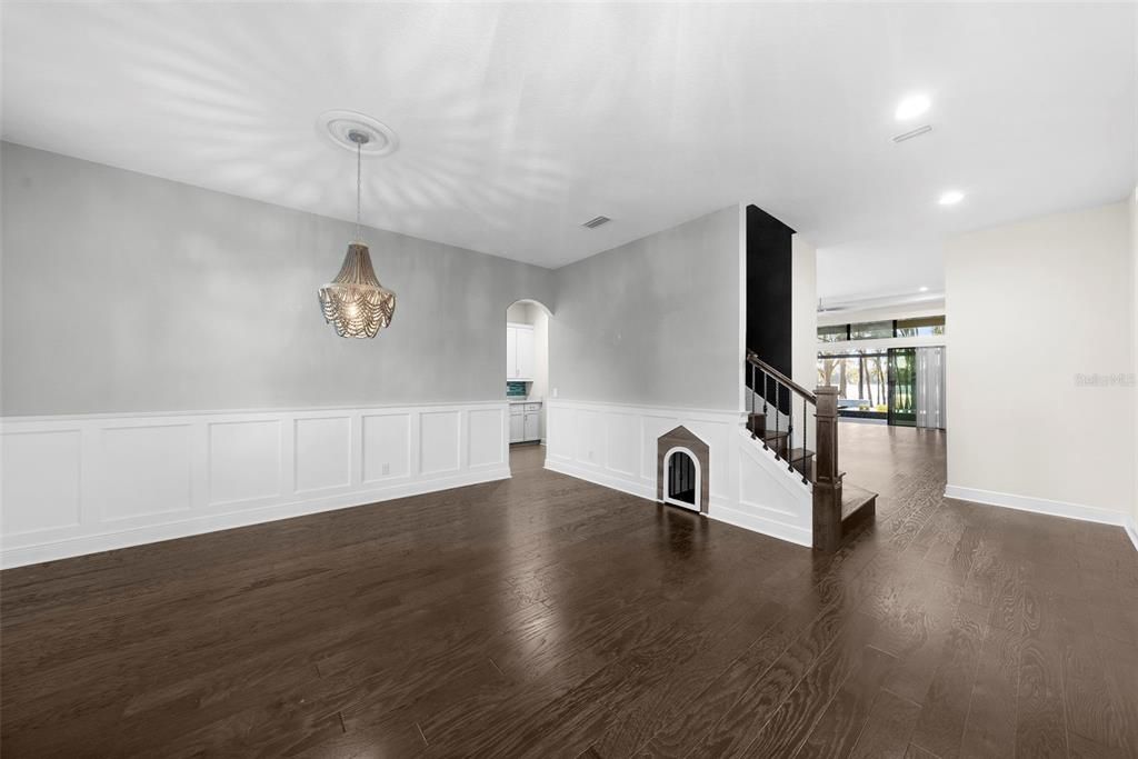 Empty room, Interior, Pendant Lights, Recessed Lighting, Wood Texture Flooring