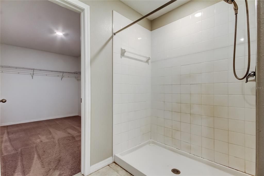 Bathroom, Interior, Recessed Lighting, Walk-in Closets