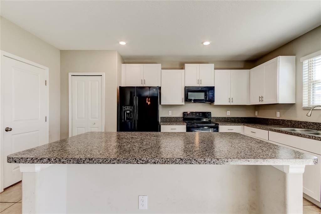 Interior, Kitchen, Recessed Lighting