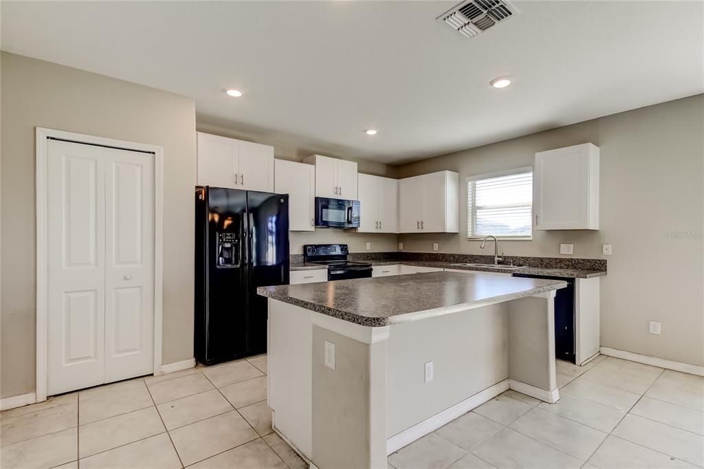 Interior, Kitchen, Recessed Lighting