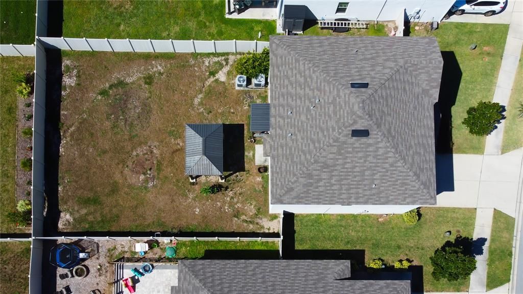 Exterior, Drone
