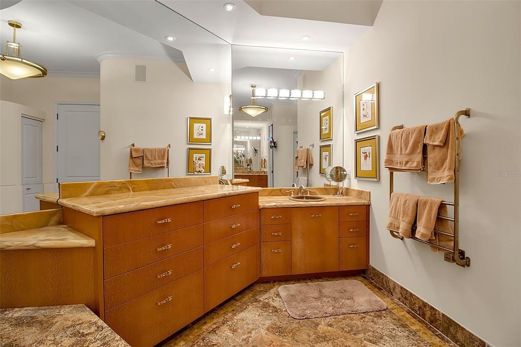 Bathroom, Dual Sink Vanities, Interior, Pendant Lights, Recessed Lighting