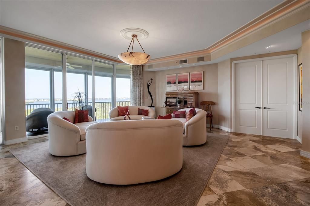 Interior, Living room, Pendant Lights