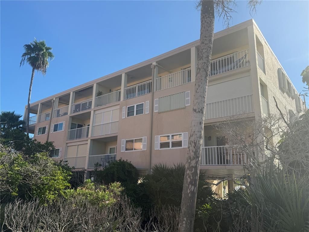 Exterior, Facade, Condo Building