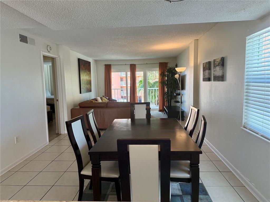 Dining room, Interior
