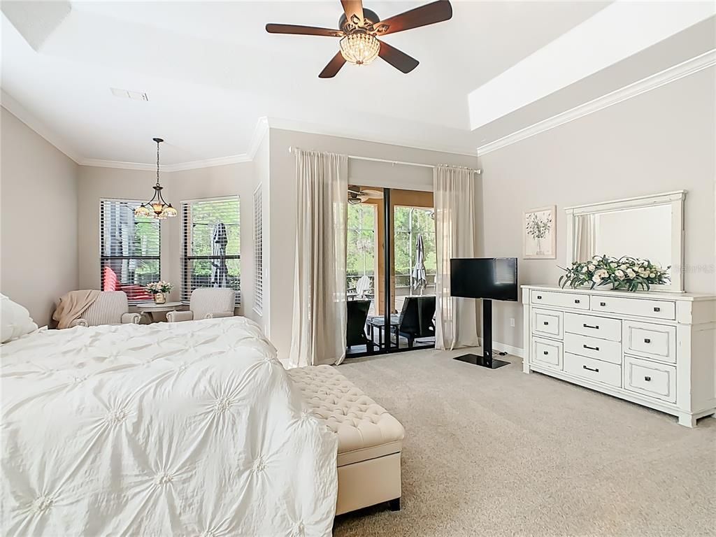 Bedroom, Interior, Pendant Lights