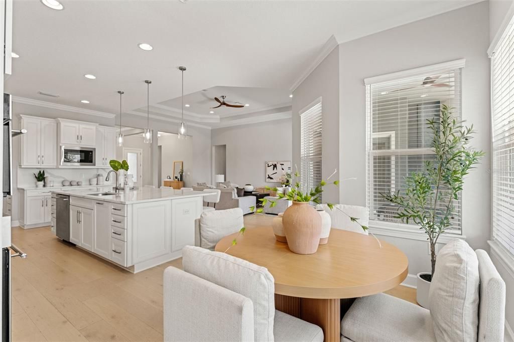Dining room, Interior, Kitchen, Pendant Lights, Recessed Lighting, Wood Texture Flooring