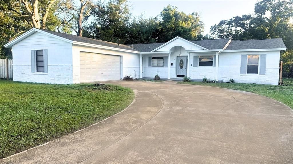Attached, Backyard, Exterior, Facade, Ranch