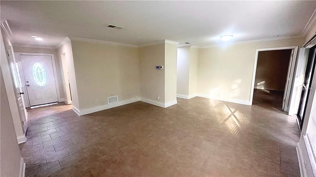 Empty room, Interior, Recessed Lighting