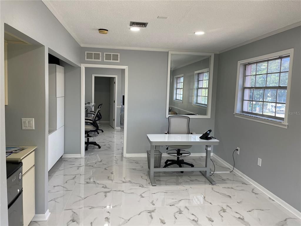 Home Office, Interior, Marble, Recessed Lighting