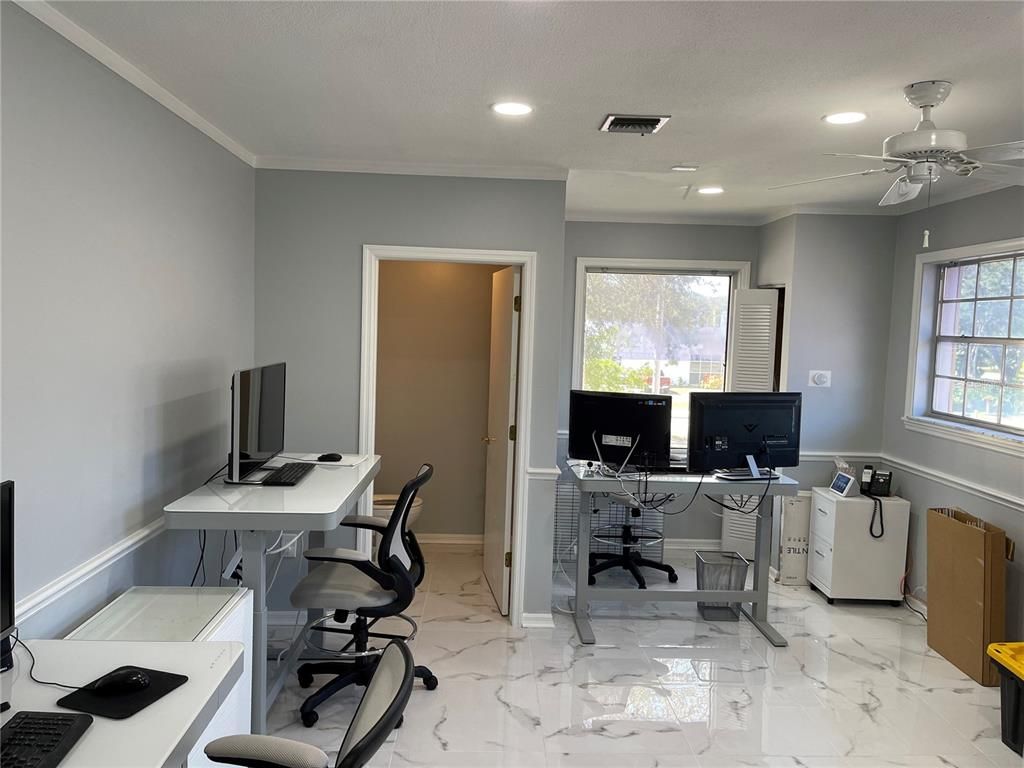 Home Office, Interior, Marble, Recessed Lighting