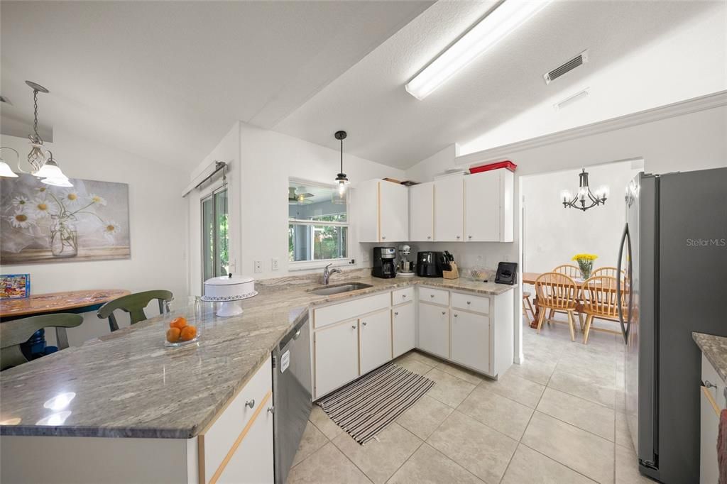 Dining room, Interior, Kitchen, Pendant Lights