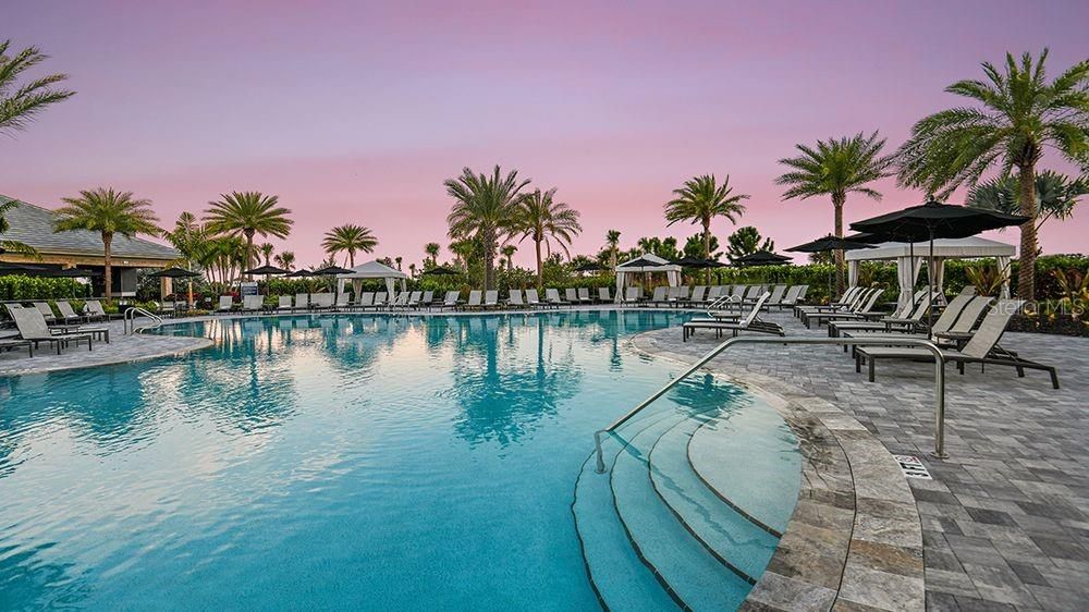 Exterior, Pool