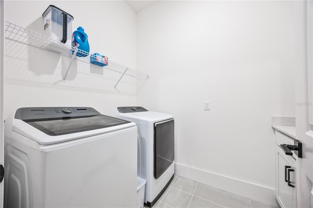 Interior, Washer