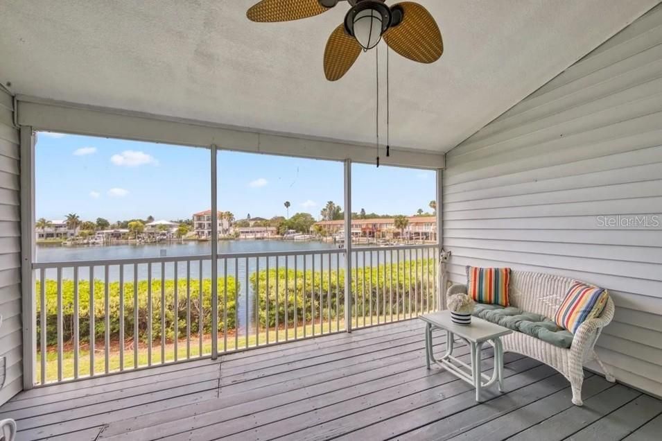 Interior, Sun Room, Water, Wood Texture Flooring