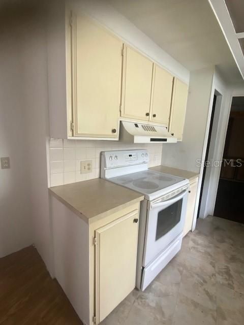 Interior, Kitchen, Washer