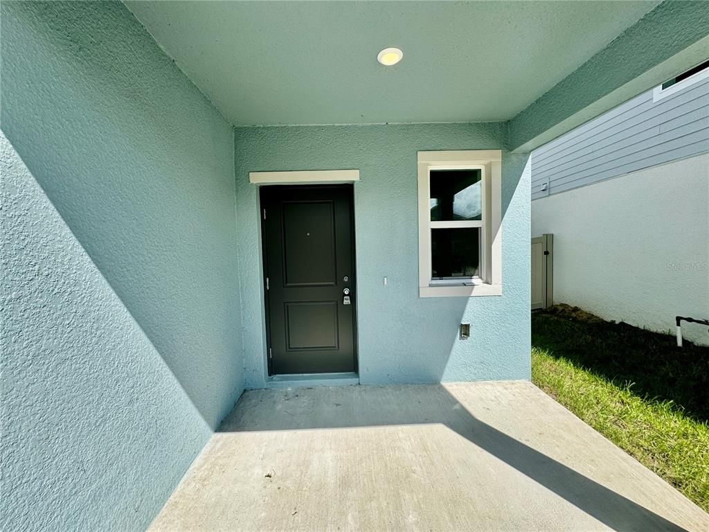 Exterior, Recessed Lighting