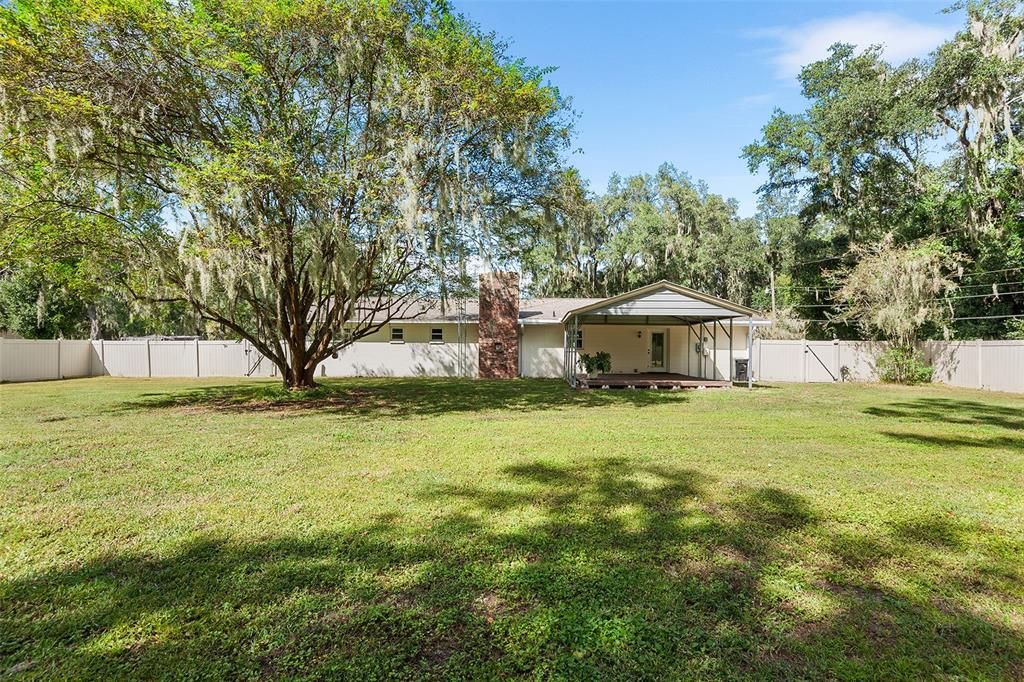 Backyard, Exterior