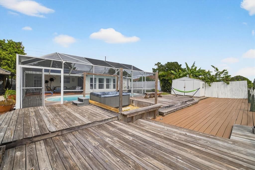Exterior, Hot Tub, Pool