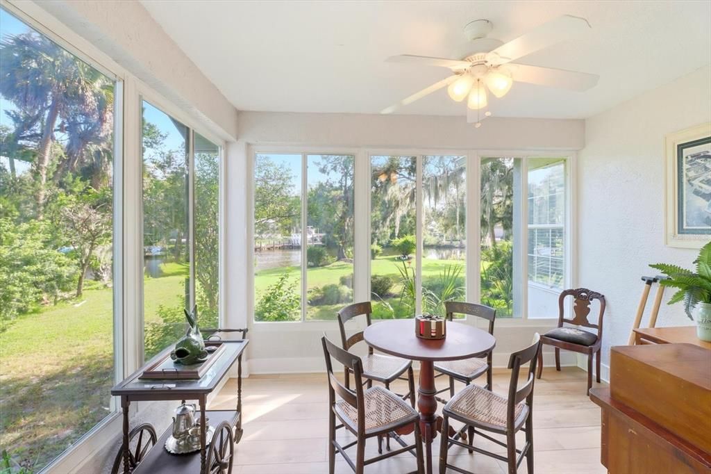 Dining room, Interior, Sun Room, Wood Texture Flooring