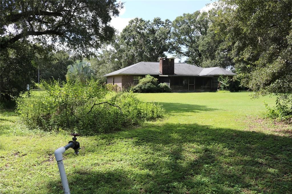 Backyard, Exterior