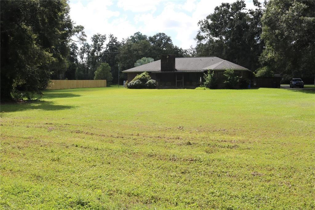 Backyard, Exterior