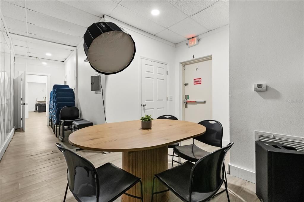 Dining room, Interior, Recessed Lighting, Wood Texture Flooring