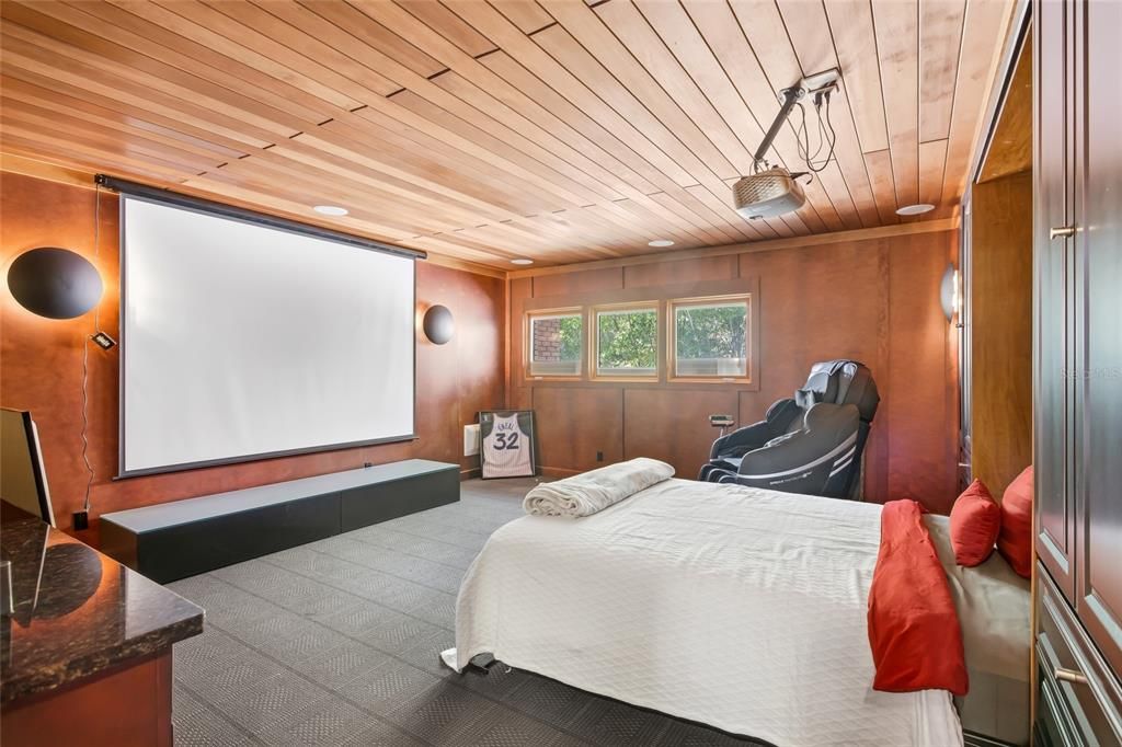 Bedroom, Interior, Projection Screen, Recessed Lighting, Wooden Ceilings, Wooden Walls