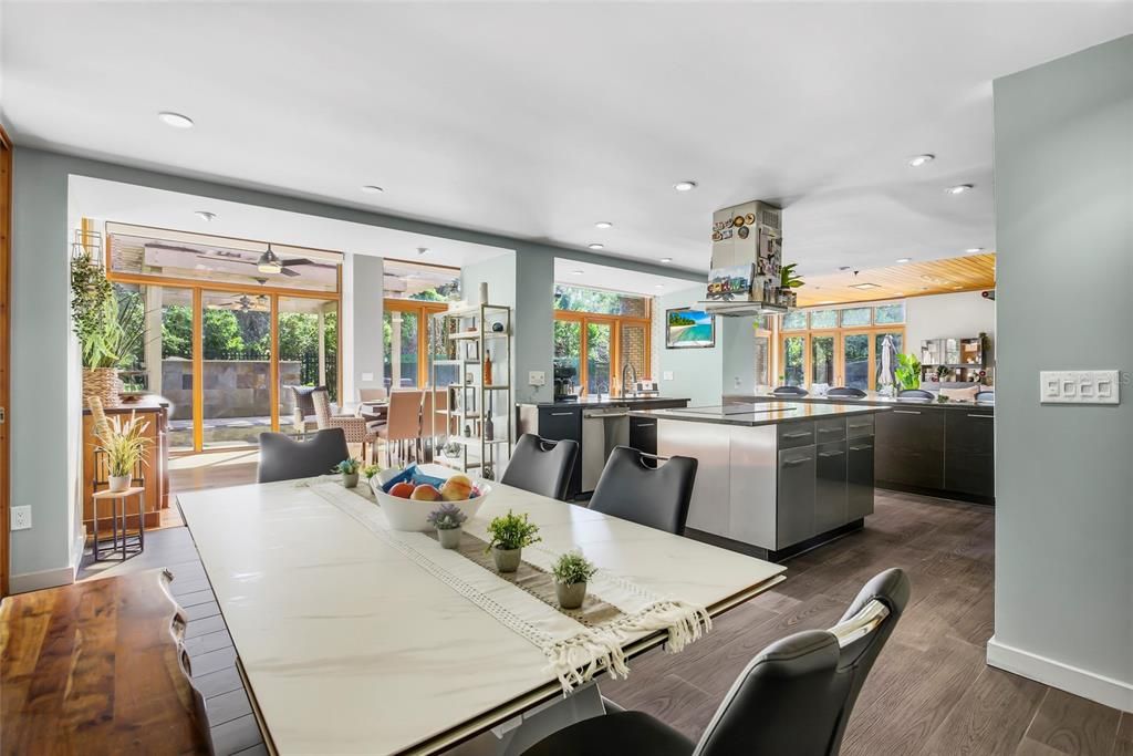 Dining room, Interior, Kitchen, Recessed Lighting, Wood Texture Flooring