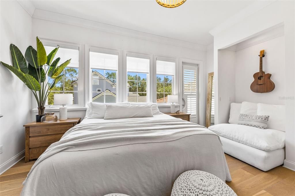 Bedroom, Interior, Water, Wood Texture Flooring