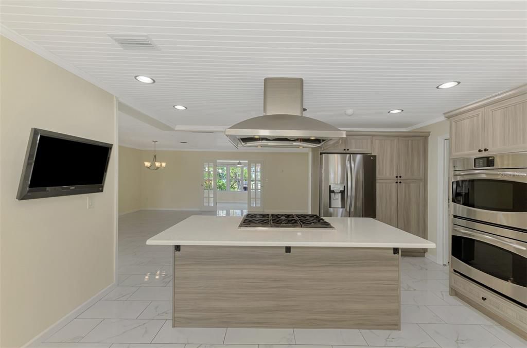 Chandelier, Interior, Kitchen, Marble, Recessed Lighting, Stainless Steel Appliances