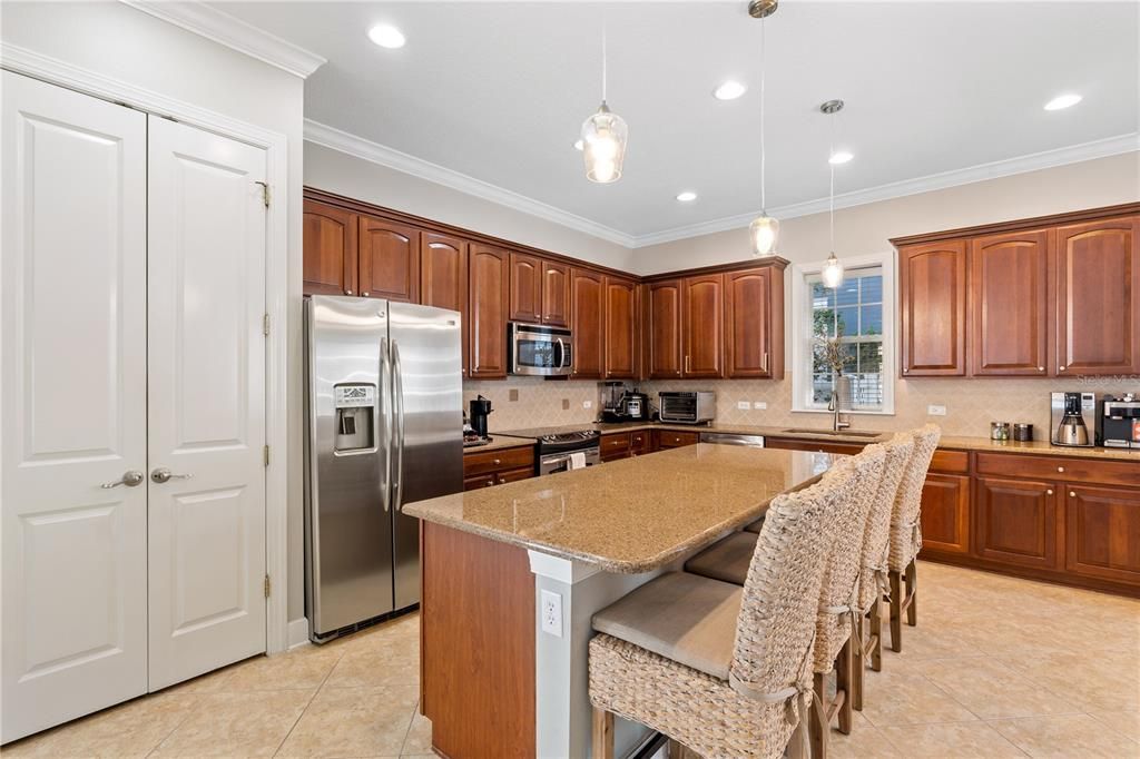 Interior, Kitchen, Pendant Lights, Recessed Lighting, Stainless Steel Appliances